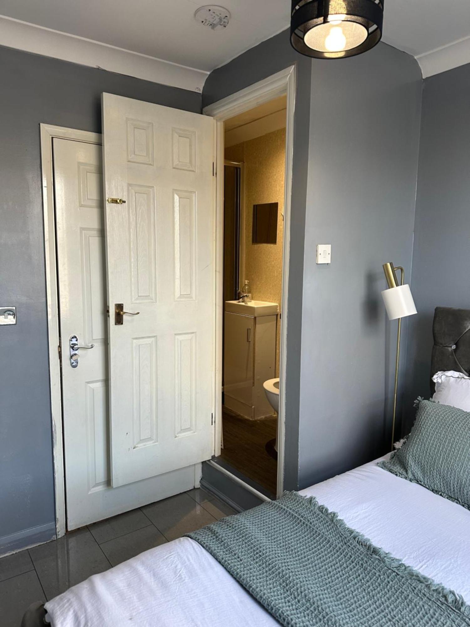 "Bright & Spacious" 3 Bedroom Flat By Kings Cross, St Pancras Station!!!!64 Londres Exterior foto